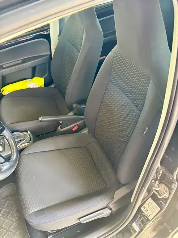 Gebraucht VW e-up! 61 kW (83 PS) 2021 Schwarz Kleinwagen