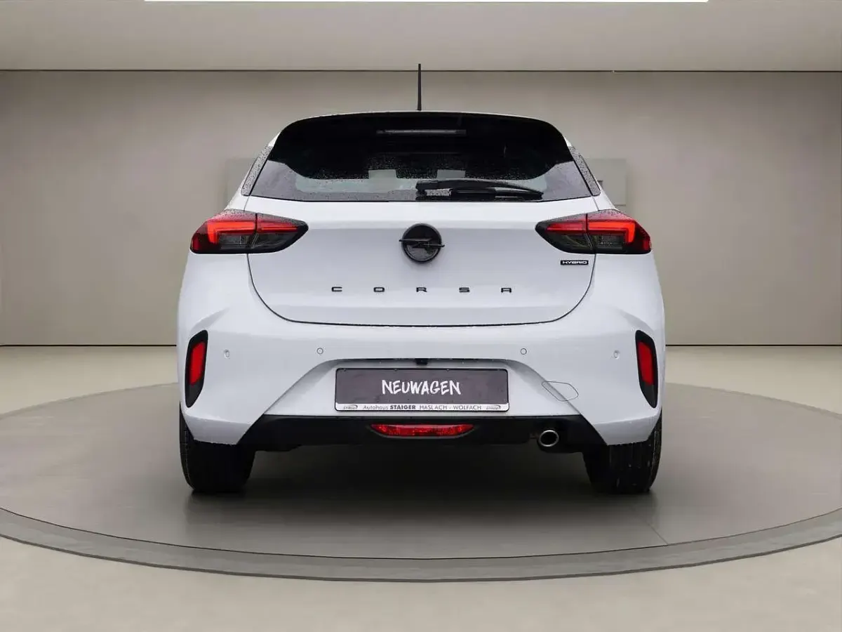 Nowe Opel Corsa 110 KM (80 kW) 2026 Biały Hatchback