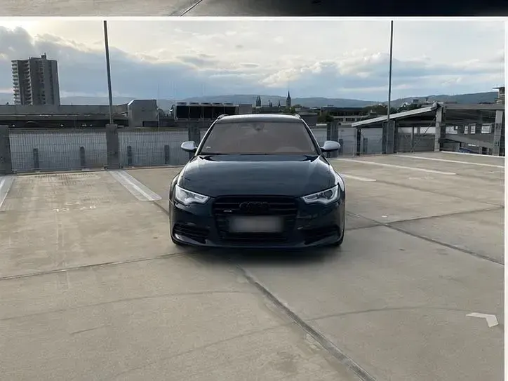 Używany Audi A6 204 KM (150 kW) 2012 Niebieski Kombi