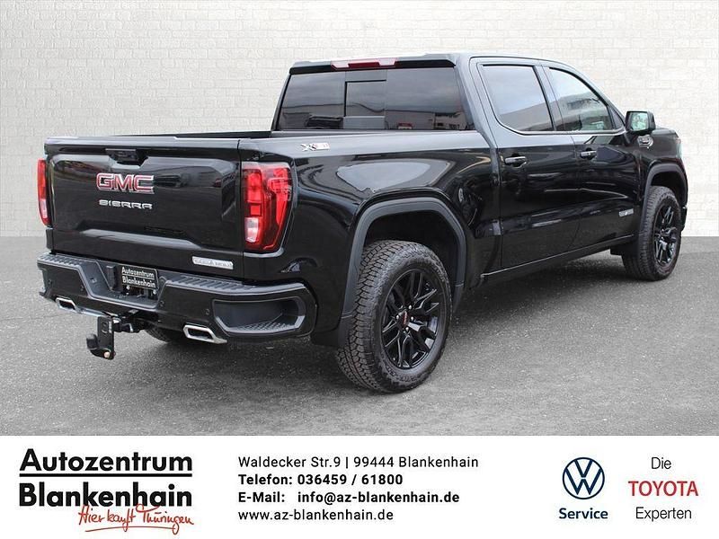 Neu GMC Sierra 309 PS (227 kW) 2025 Schwarz Pickup
