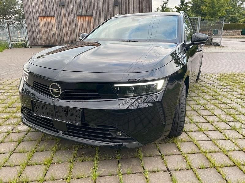 Schwarz Gebraucht 2024 Opel Astra Edition Kombi | 22.500 € (Guter Preis) - Bild 1/4