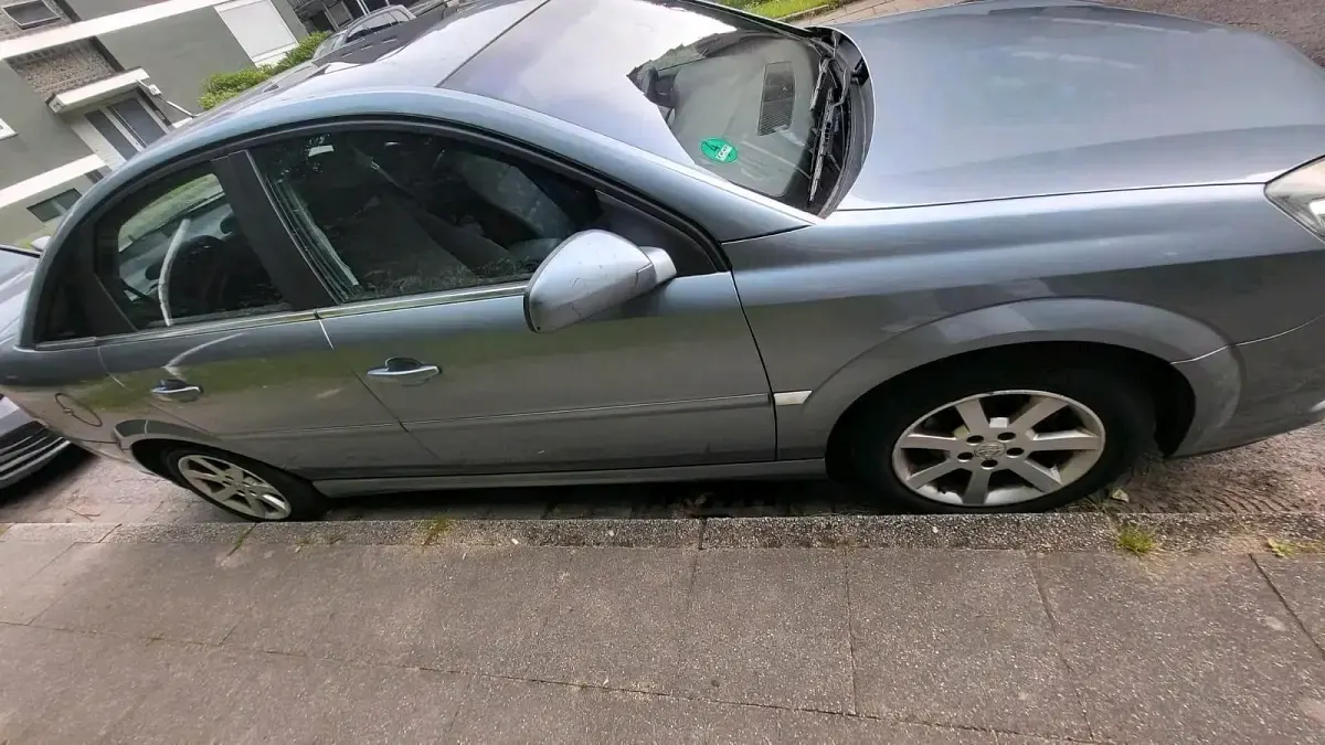 Gebraucht Opel Vectra 140 PS (102 kW) 2006 Grau Limousine