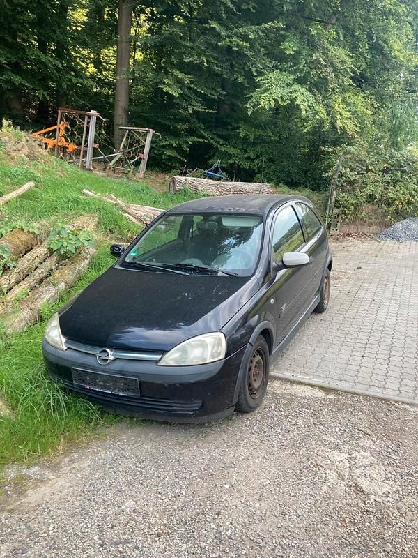 Schwarz Gebraucht 2003 Opel Corsa Kleinwagen | 300 € (Superpreis) - Bild 1/4