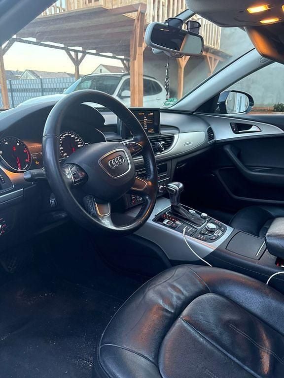 Gebraucht Audi A6 Sport 204 PS (150 kW) 2012 Schwarz Limousine