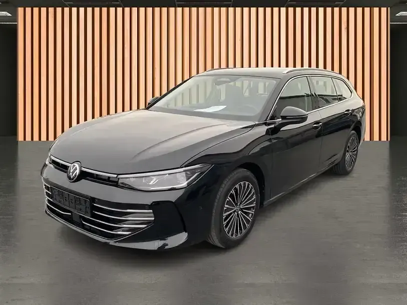 Gebraucht VW Passat Elegance 150 PS (110 kW) 2025 Schwarz Kombi
