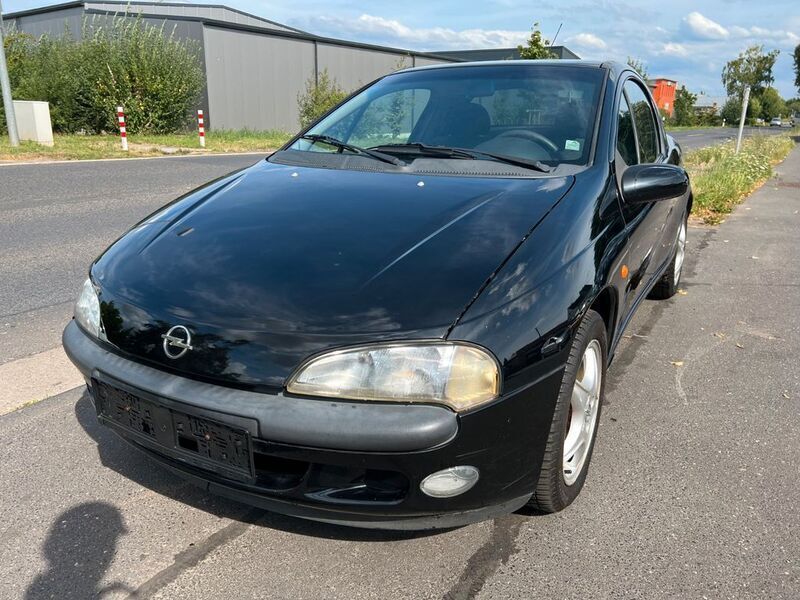 Schwarz Gebraucht 1997 Opel Tigra Coupé | 1.990 € (Teuer) - Bild 1/4