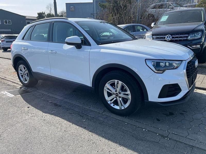 Gebraucht Audi Q3 150 PS (110 kW) 2023 Weiß SUV