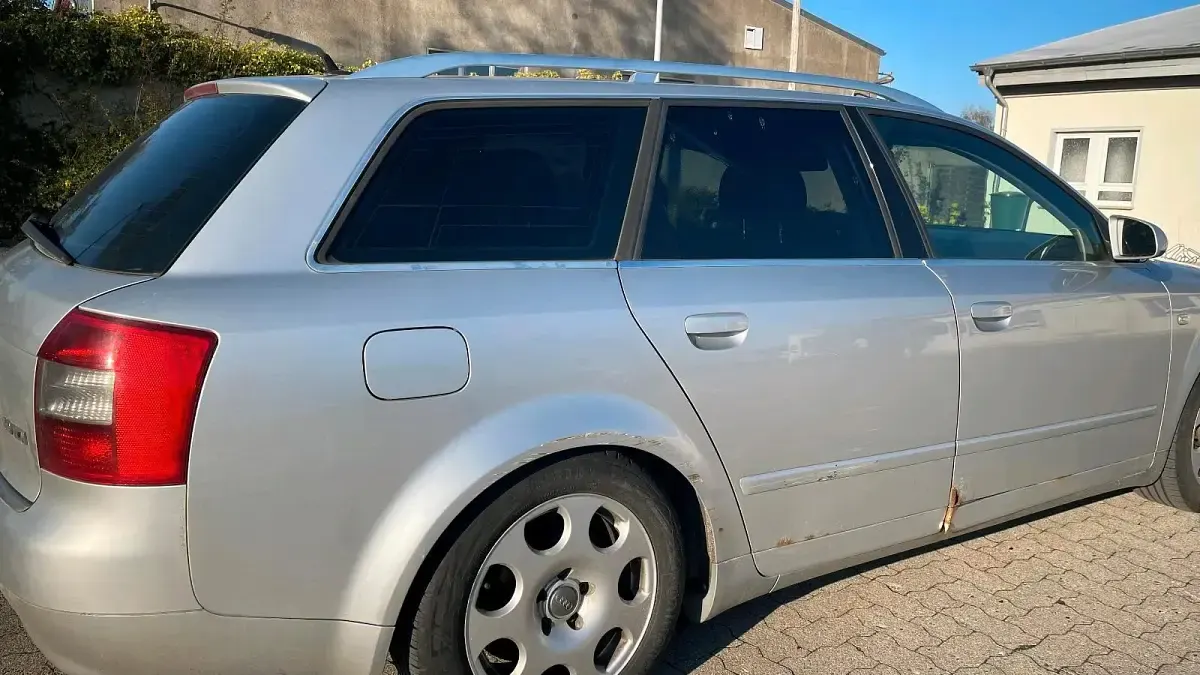 Używany Audi A4 131 KM (96 kW) 2004 Srebrny Kombi