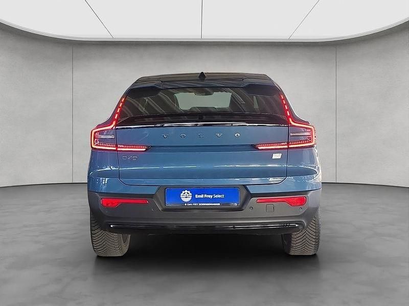 Second-hand Volvo C40 Ultimate 300 kW (408 CP) 2022 Albastru SUV