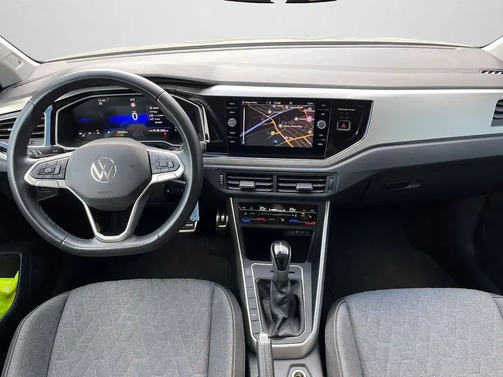 Gebraucht VW Taigo Move 116 PS (85 kW) 2024 Ascotgrau SUV