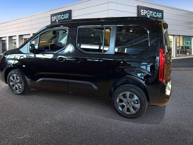 Neu Opel Combo Edition 131 PS (96 kW) 2025 Karbon schwarz Van / Kleinbus