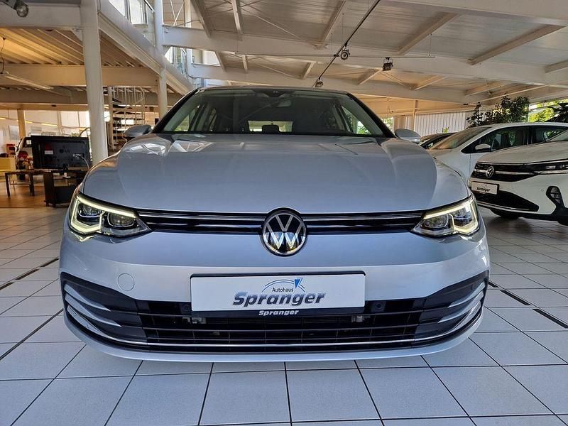 Gebraucht VW Golf VIII Style 150 PS (110 kW) 2020 Silber Limousine