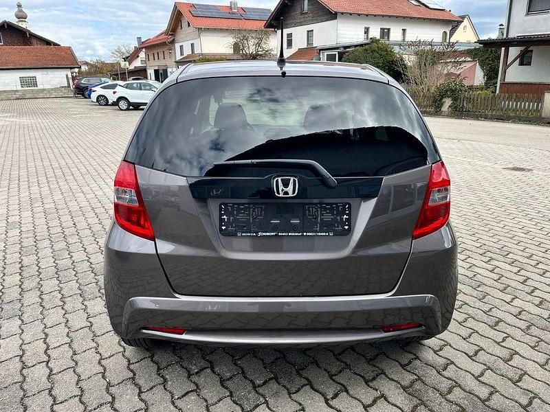 Gebraucht Honda Jazz Comfort Plus 99 PS (72 kW) 2015 Braun Kleinwagen