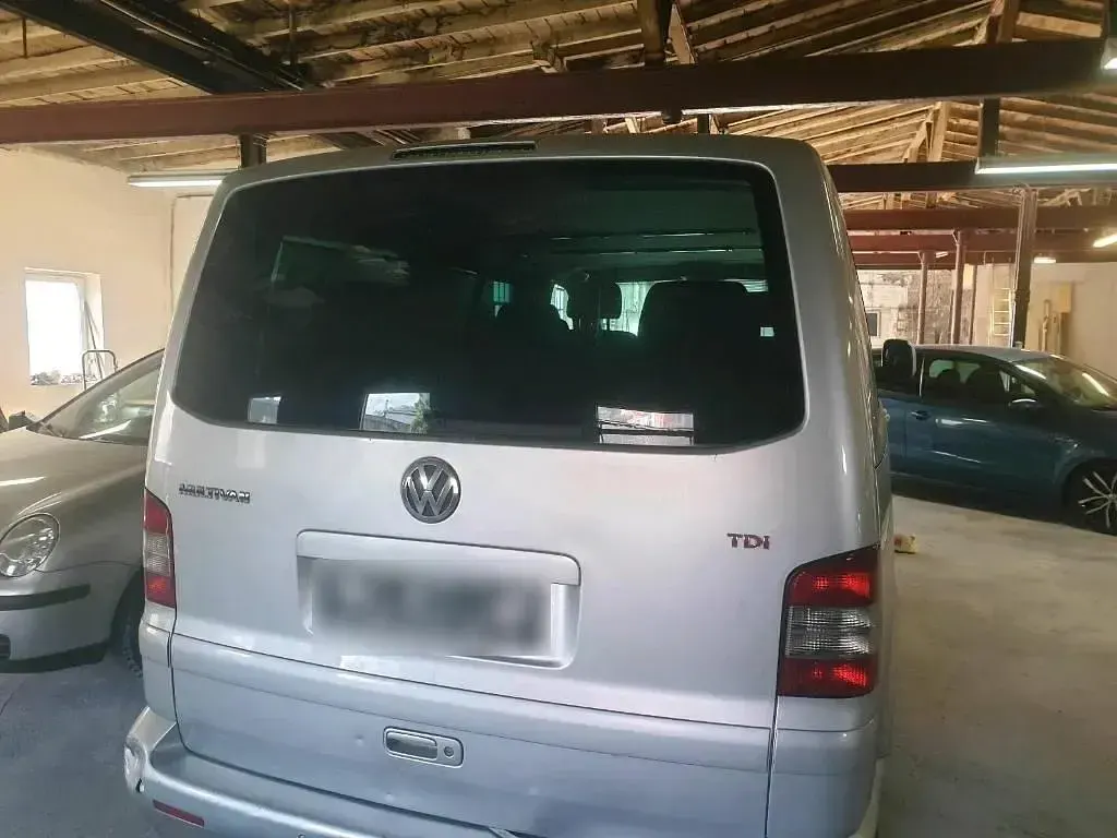 Gebraucht VW Multivan 174 PS (127 kW) 2006 Silber Van / Kleinbus