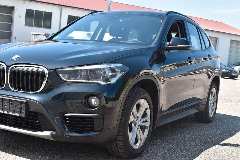 Gebraucht BMW X1 190 PS (139 kW) 2017 Schwarz SUV