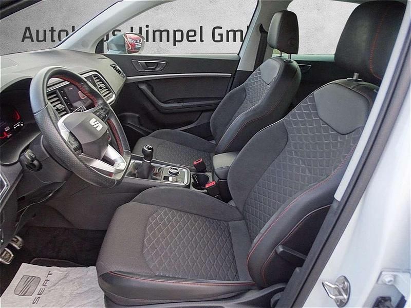 Gebraucht Seat Ateca FR 150 PS (110 kW) 2023 "nevada" weiss SUV