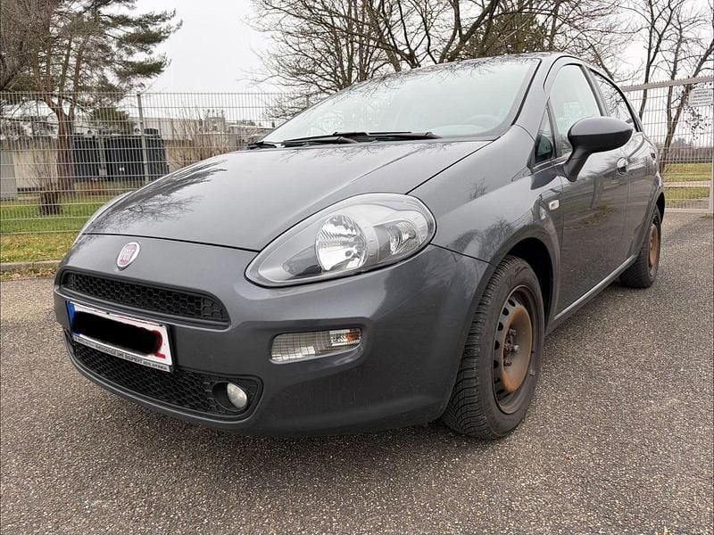 Grau Gebraucht 2014 Fiat Punto Lounge Kleinwagen | 2.950 € (Superpreis) - Bild 1/4