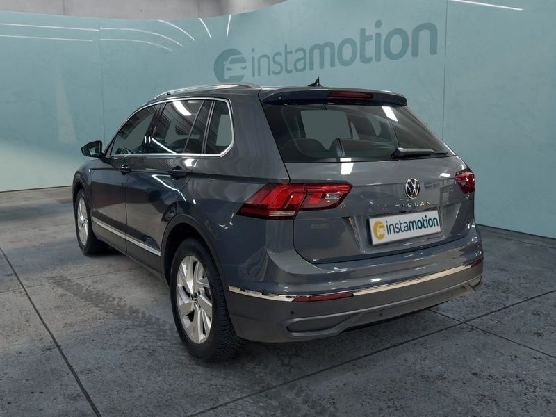 Gebraucht VW Tiguan Move 150 PS (110 kW) 2023 Grau SUV