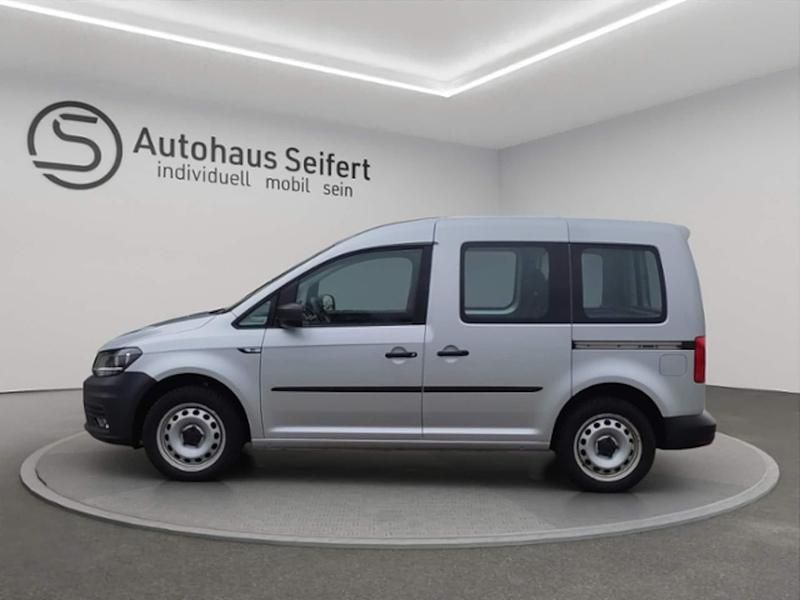 Gebraucht VW Caddy Basis 131 PS (96 kW) 2019 Silber Van / Kleinbus