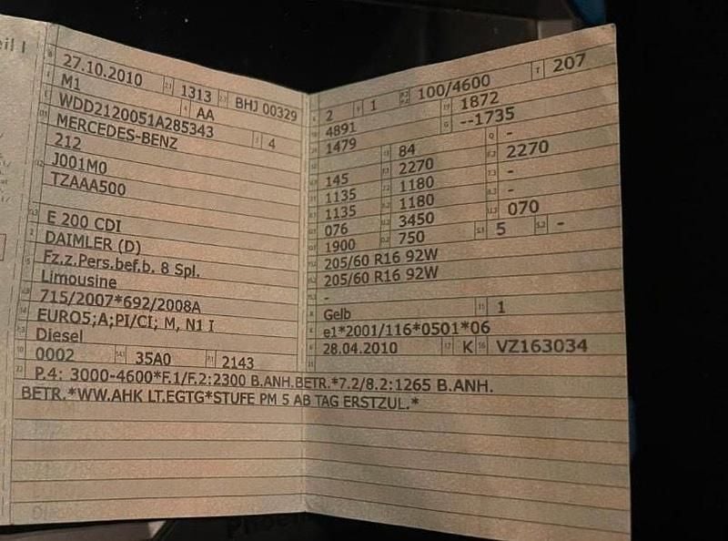 Weiß Gebraucht 2010 Mercedes E200 Limousine | 5.000 € (Superpreis) - Bild 1/1