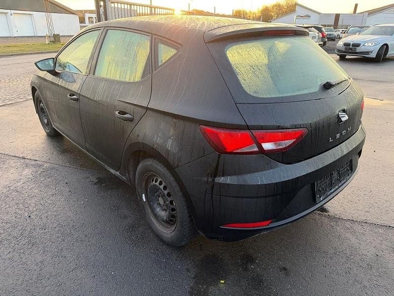 Gebraucht Seat Leon Style 150 PS (110 kW) 2017 Schwarz Pickup