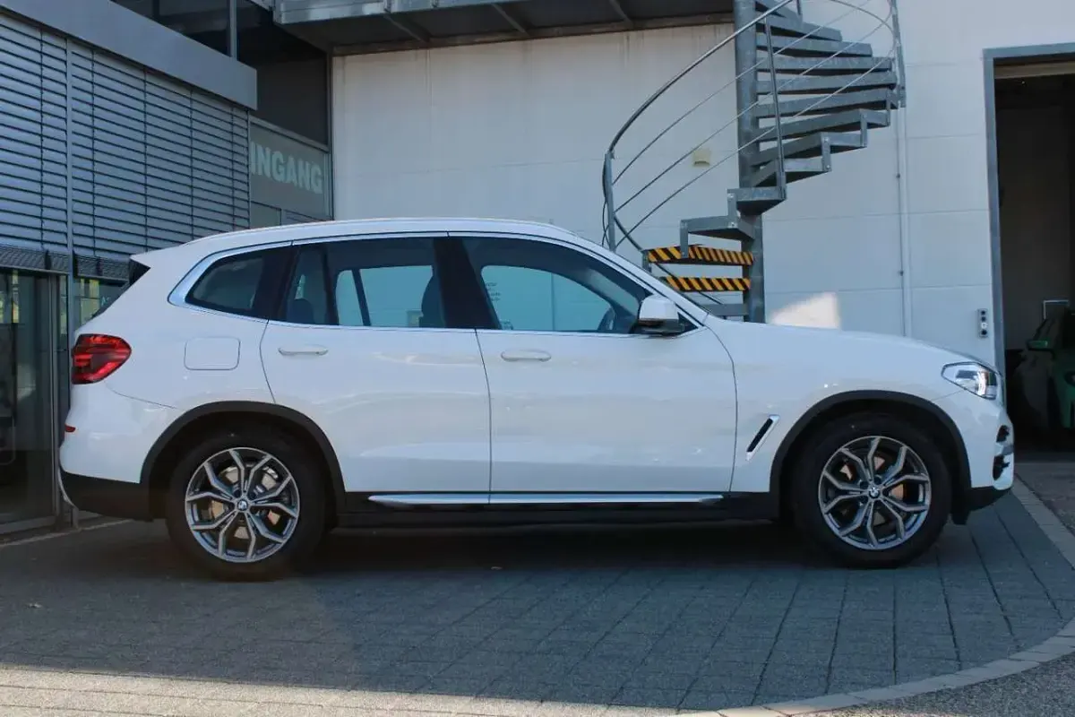 Gebraucht BMW X3 xLine 184 PS (135 kW) 2021 Weiß SUV