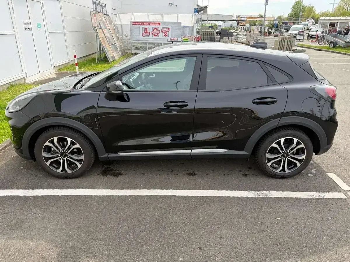 Gebraucht Ford Puma Titanium 125 PS (91 kW) 2024 Schwarz SUV