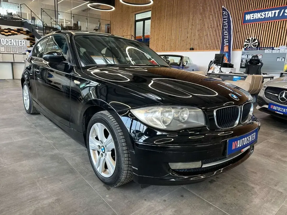Używany BMW 116 Advantage 122 KM (89 kW) 2008 Czarny Hatchback