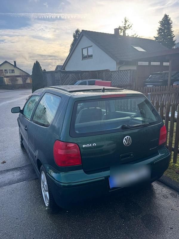 Gebraucht VW Polo 60 PS (44 kW) 2001 Grün Kleinwagen