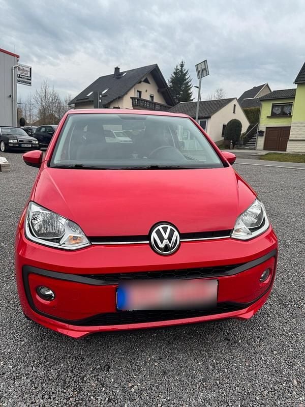 Second-hand VW up! 60 CP (44 kW) 2019 Roșu Hatchback