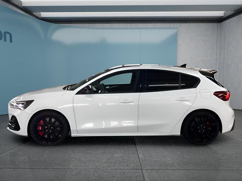 Gebraucht Ford Focus ST 280 PS (205 kW) 2024 Weiß Limousine