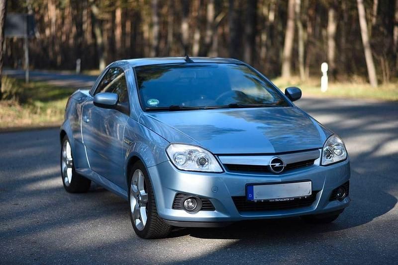Gebraucht Opel Tigra 90 PS (66 kW) 2005 Blau Cabrio