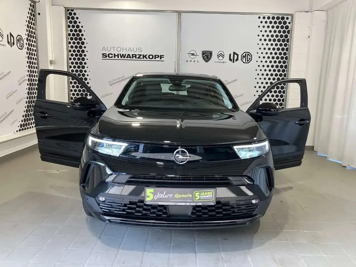 Gebraucht Opel Mokka Elegance 131 PS (96 kW) 2024 Schwarz SUV