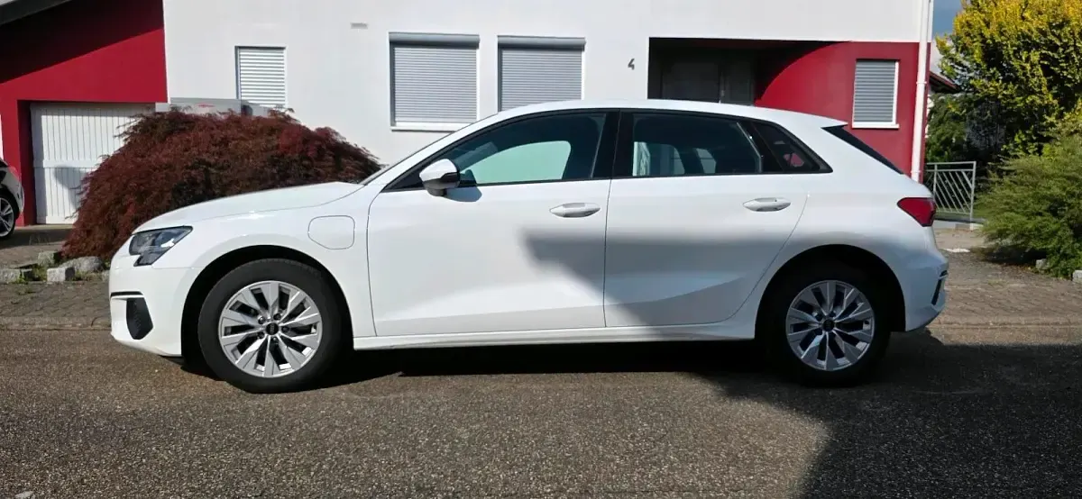 Gebraucht Audi A3 Comfort 204 PS (150 kW) 2022 Weiß Limousine