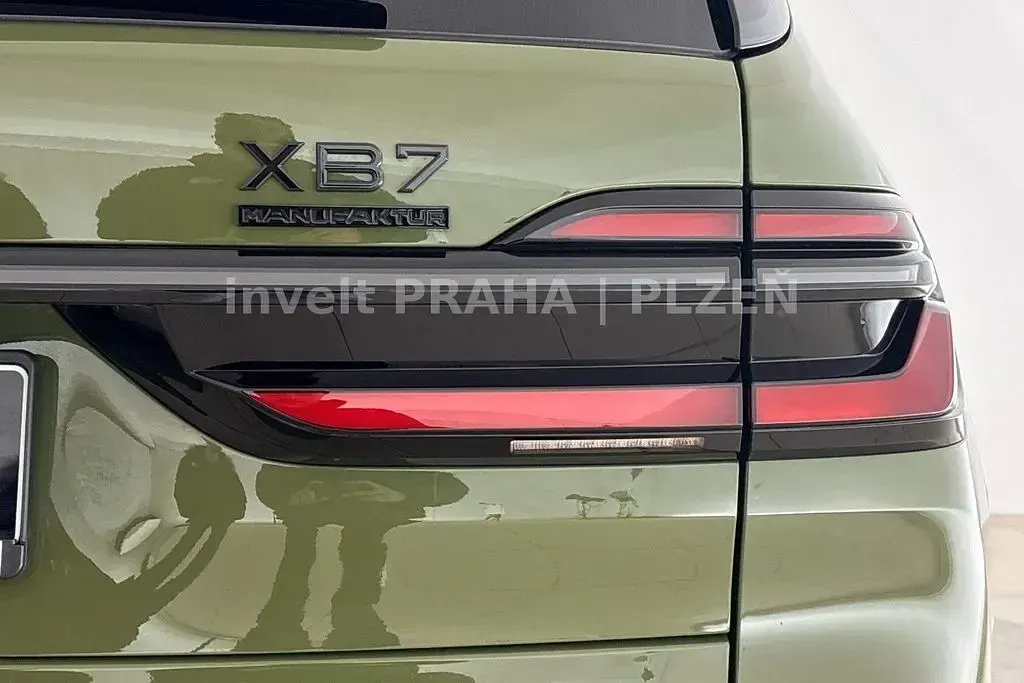 Neu Alpina XB7 621 PS (456 kW) 2026 Grün SUV