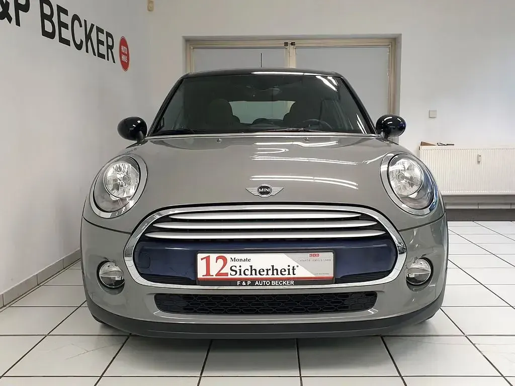 Gebraucht Mini Cooper D 116 PS (85 kW) 2015 Moonwalk grey Kleinwagen