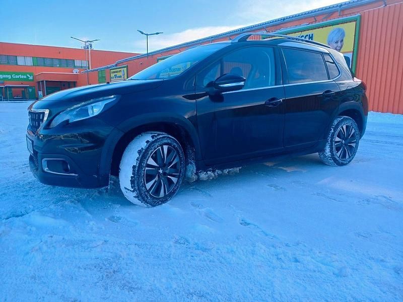 Gebraucht Peugeot 2008 Active 110 PS (80 kW) 2018 Schwarz SUV