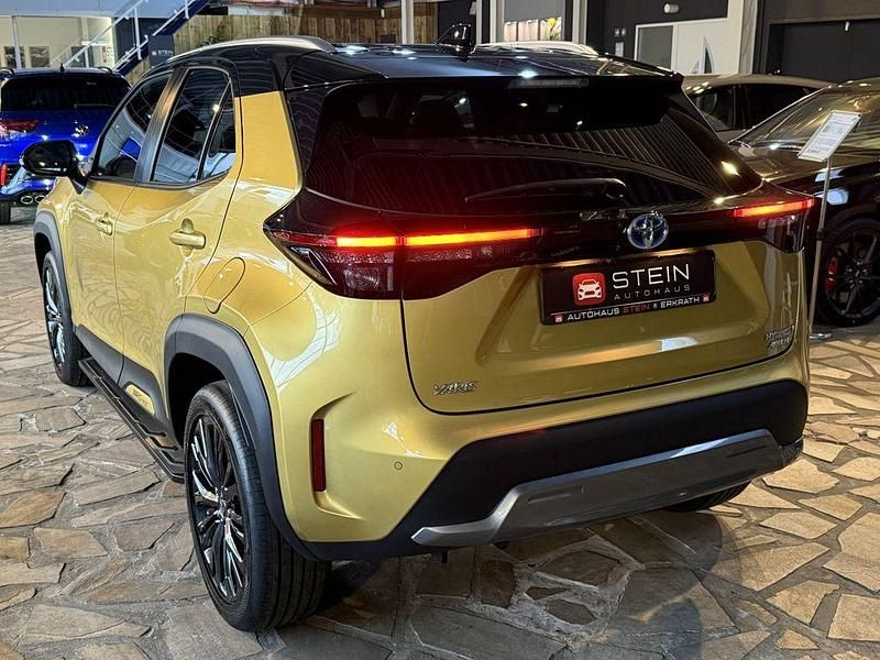 Gebraucht Toyota Yaris Cross 116 PS (85 kW) 2021 Gold SUV