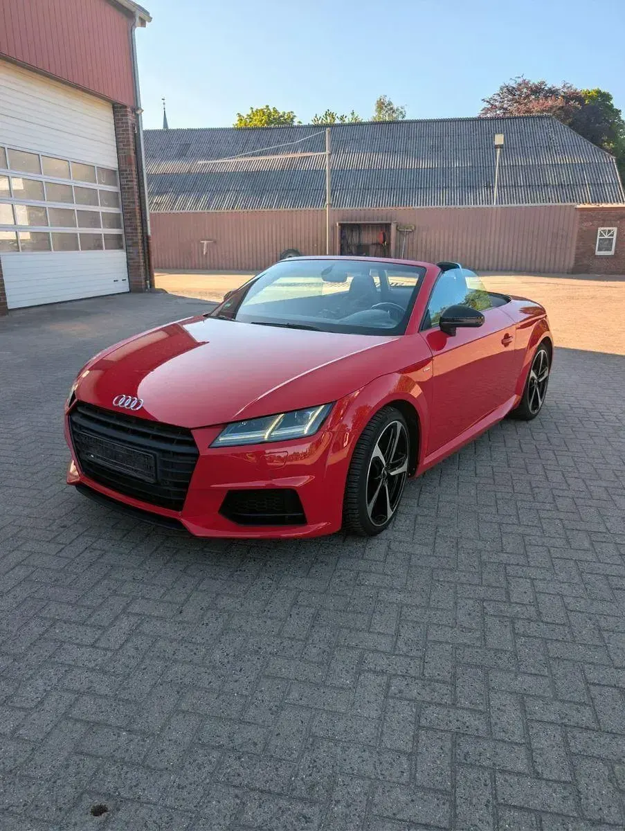 Gebraucht Audi TT Roadster S-Line 184 PS (135 kW) 2017 Rot Cabrio