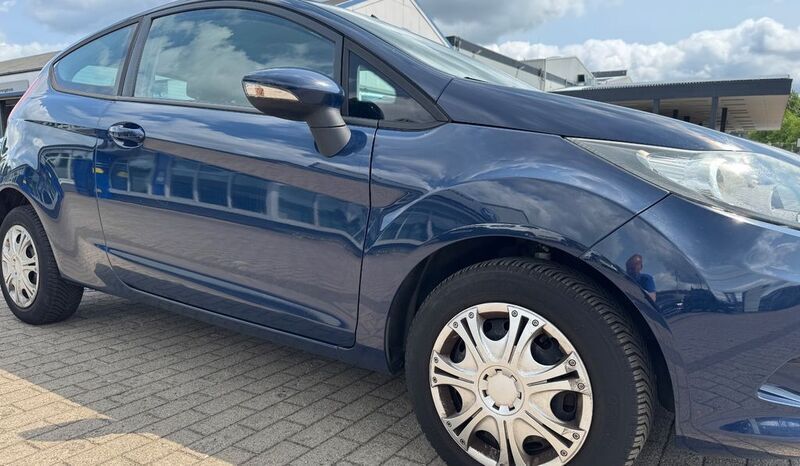 Blau Gebraucht 2009 Ford Fiesta Trend Kleinwagen | 1.200 € (Superpreis) - Bild 1/4