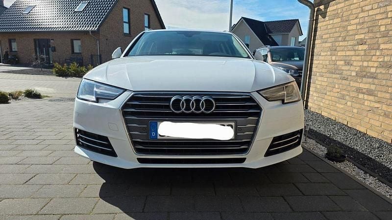 Gebraucht Audi A4 Premium 150 PS (110 kW) 2016 Weiß Kombi