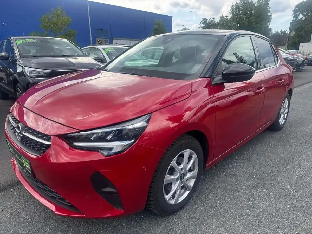 Gebraucht Opel Corsa 75 PS (55 kW) 2023 Chili rot/kardio rot Kleinwagen