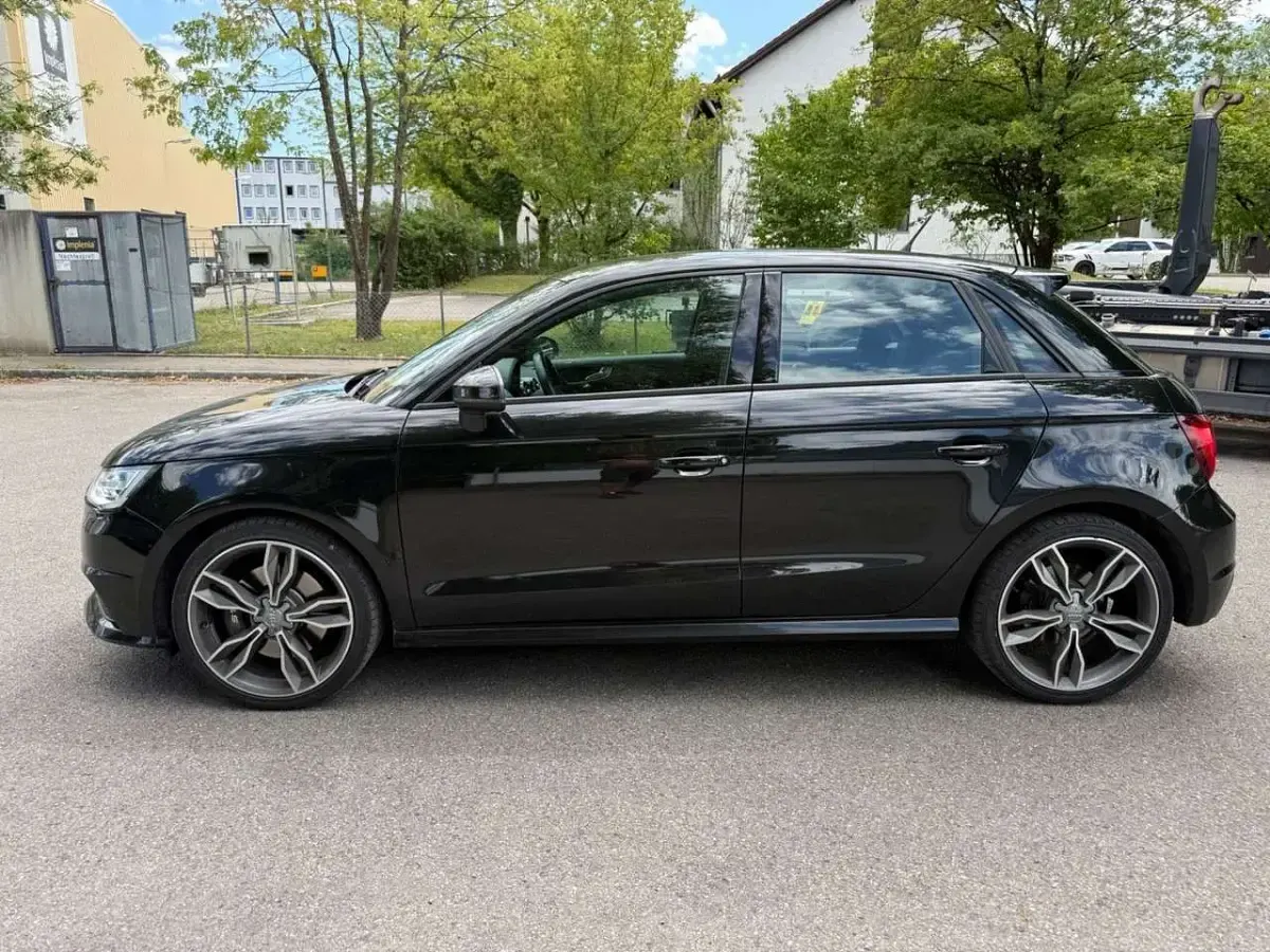 Gebraucht Audi S1 Sportback Sport 231 PS (169 kW) 2016 Mythosschwarz Kleinwagen