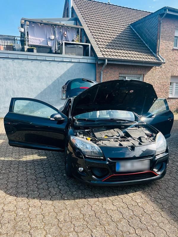 Gebraucht Renault Mégane Coupé 131 PS (96 kW) 2011 Schwarz Coupé