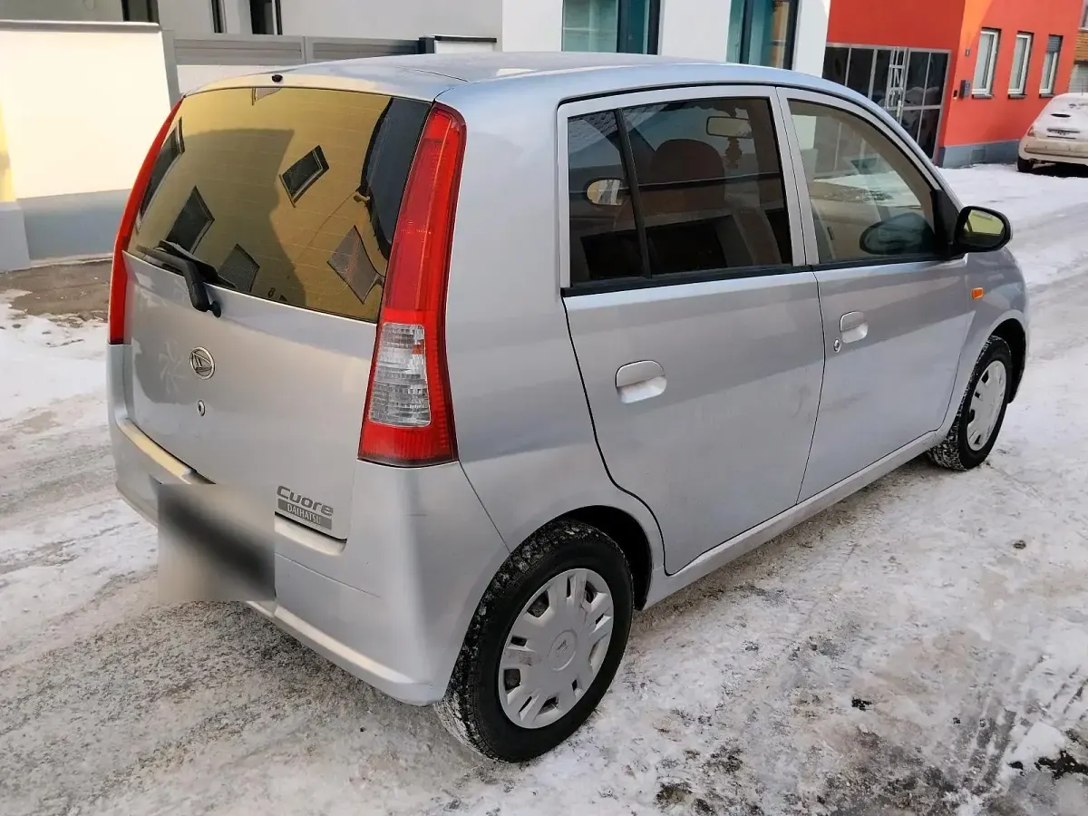 Brugt Daihatsu Cuore 63 HK (46 kW) 2005 Sølv Hatchback