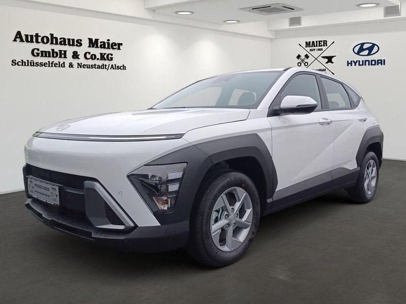 Neu Hyundai Kona Select 116 PS (85 kW) 2025 Weiss SUV