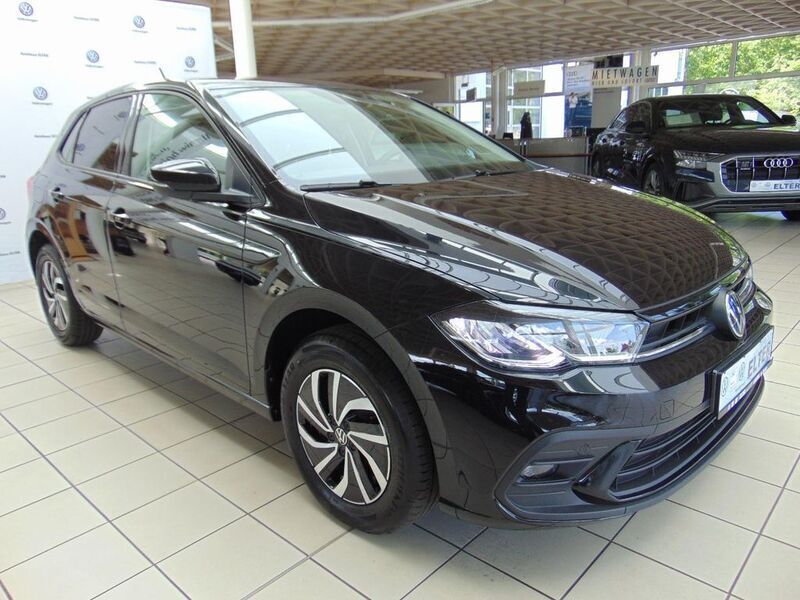 Schwarz Neu 2025 VW Polo Life Limousine | 24.990 € (Fairer Preis) - Bild 1/4