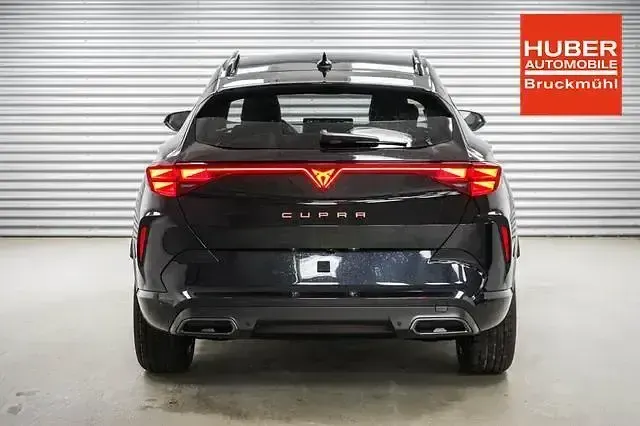 Neu Cupra Formentor 150 PS (110 kW) 2025 Midnight black metallic (0e) SUV