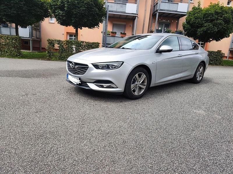 Grau Gebraucht 2021 Opel Insignia Sport Limousine | 13.000 € (Fairer Preis) - Bild 1/4
