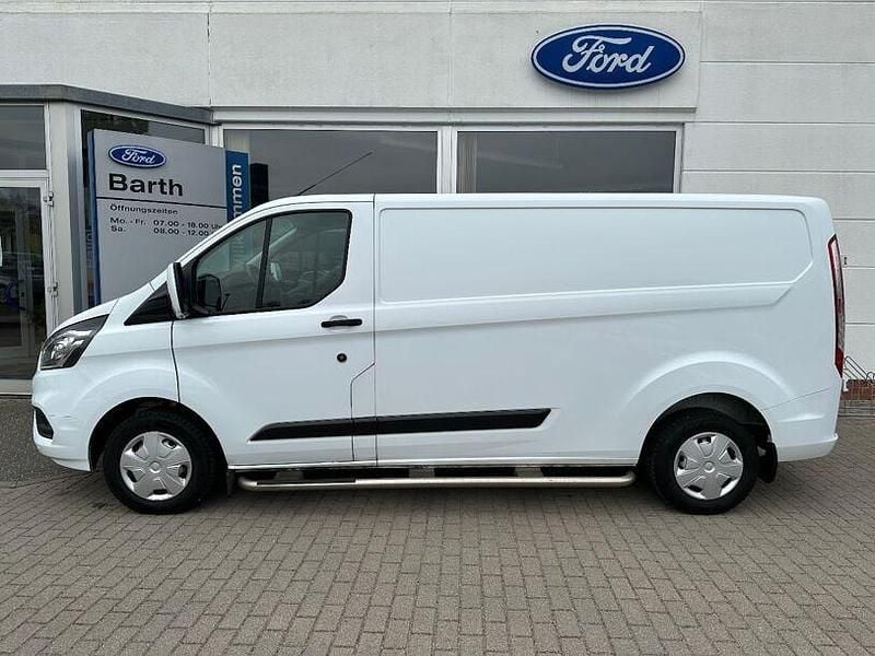 Używany Ford Transit Custom Trend 2022 Biały Sedan/Limuzyna